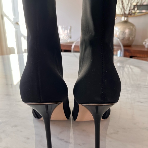 NEW! Good American Zip Ankle Bootie Size 9 - Picture 4 of 4